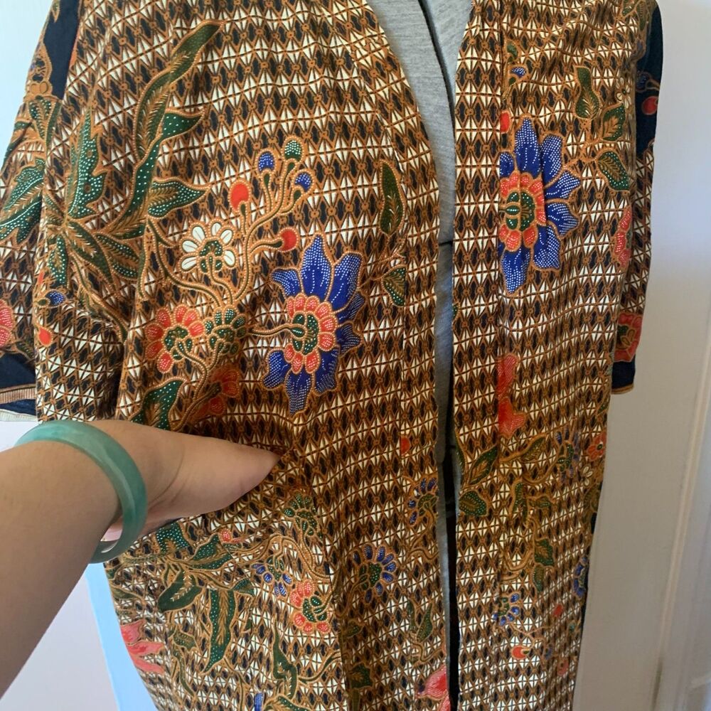 Floral Patterned Women's Robe - Picture 6 of 8
